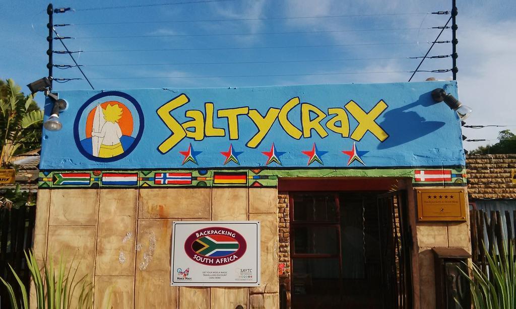 Saltycrax Backpackers And Surf Hostel By Curiocity Bloubergstrand Eksteriør bilde