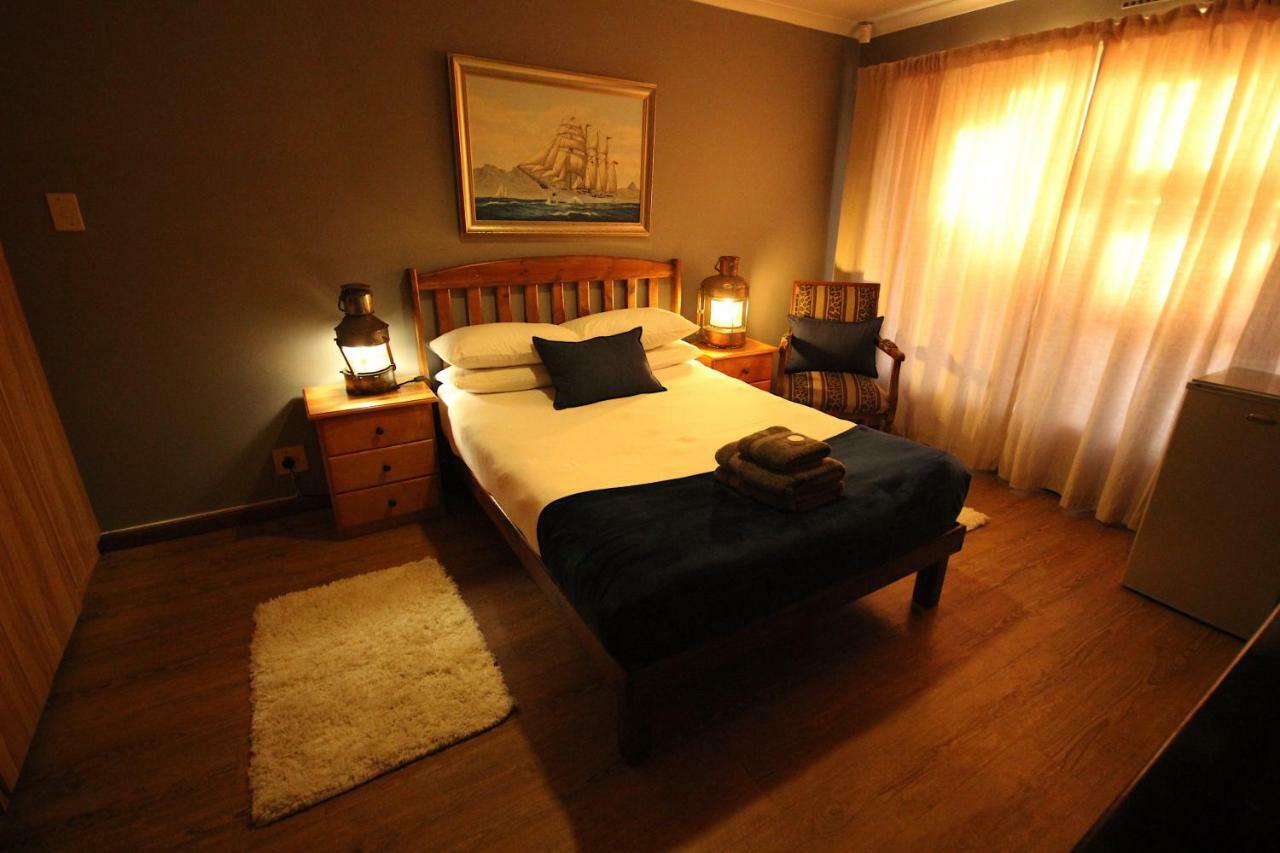 Saltycrax Backpackers And Surf Hostel By Curiocity Bloubergstrand Eksteriør bilde