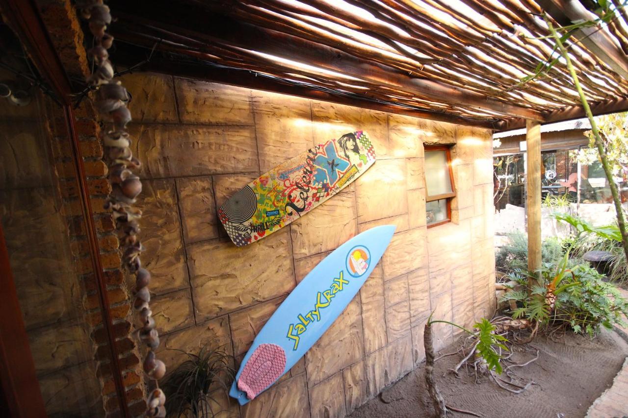 Saltycrax Backpackers And Surf Hostel By Curiocity Bloubergstrand Eksteriør bilde